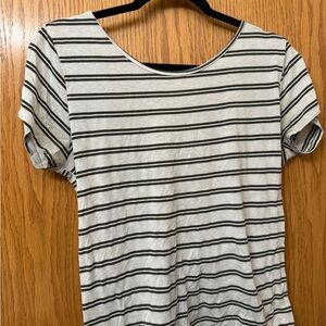 Rue21 Black and White Striped Short Sleeve Tee